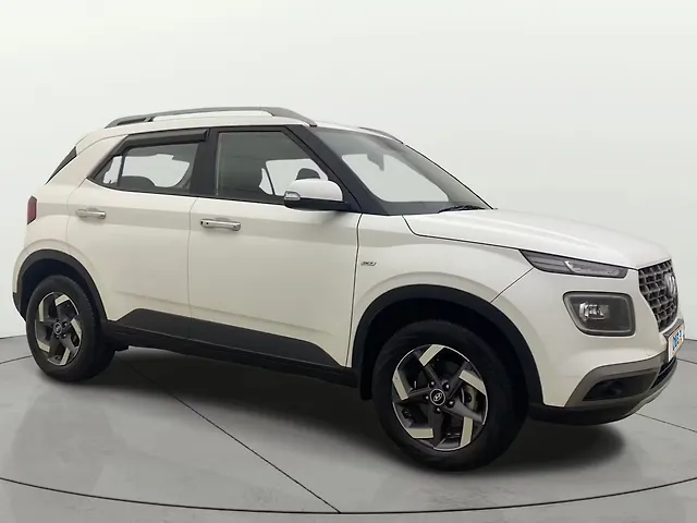 Used 2022 Hyundai Venue in Bangalore