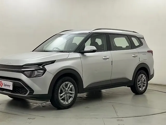 Used 2022 Kia Carens in Mumbai Used 2022 Kia Carens in Mumbai