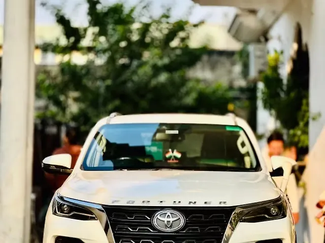 Used 2022 Toyota Fortuner in Lucknow