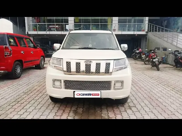 Used 2018 Mahindra TUV300 in Bettiah