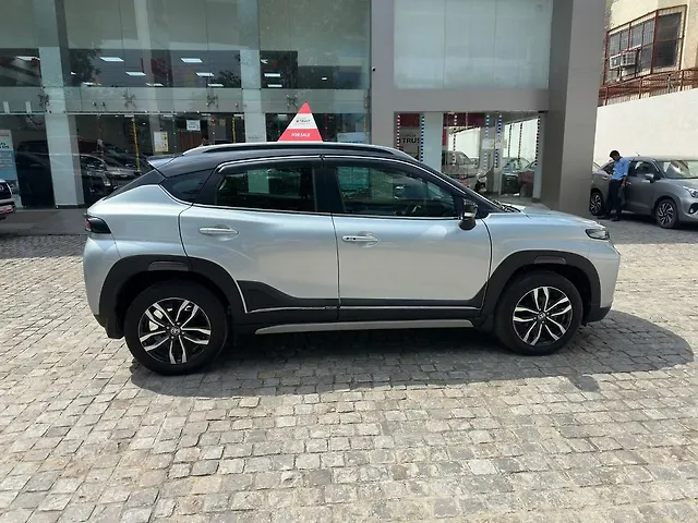 Used Toyota Urban Cruiser Taisor V Petrol 1.0L Turbo Manual in Delhi