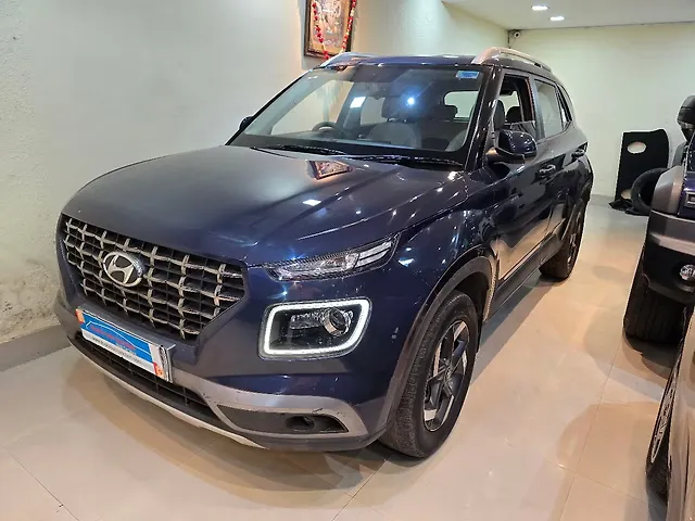 Used 2021 Hyundai Venue in Kolkata