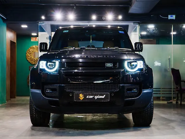 Used 2024 Land Rover Defender in Delhi Used 2024 Land Rover Defender in Delhi