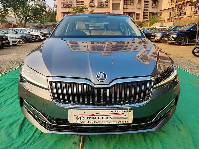 Used 2023 Skoda Superb in Mumbai