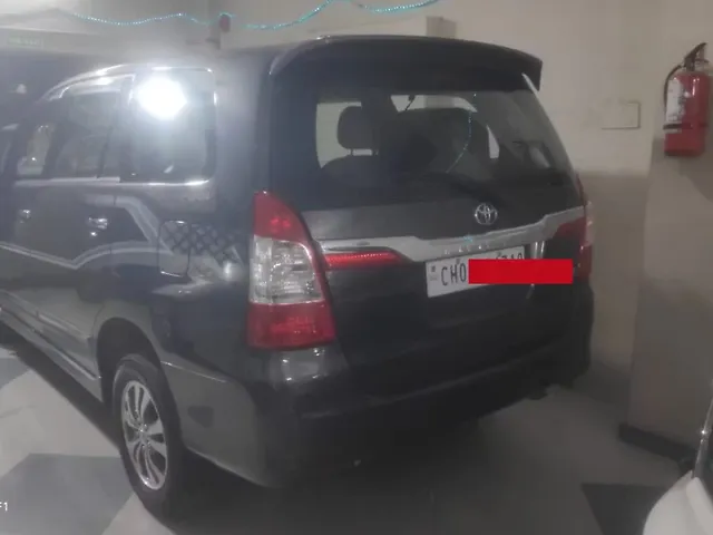 Used Toyota Innova [2015-2016] 2.5 ZX BS IV 7 STR in Chandigarh
