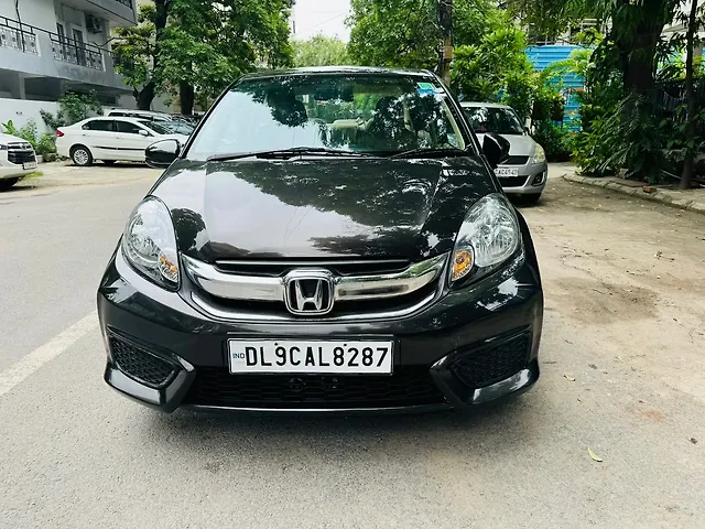 Used 2016 Honda Amaze in Delhi Used 2016 Honda Amaze in Delhi