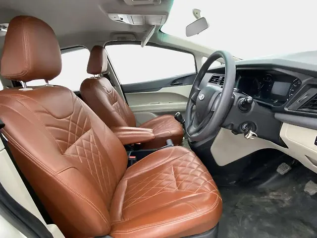 Used Mahindra Marazzo M2 Diesel Turbo Manual 8 STR in Chennai