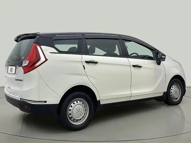 Used Mahindra Marazzo M2 Diesel Turbo Manual 8 STR in Chennai