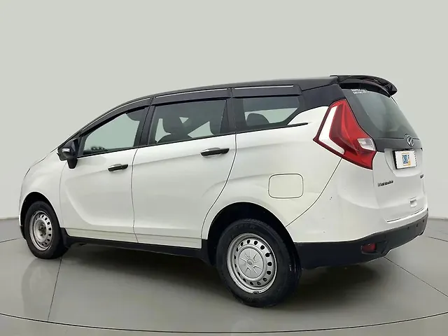 Used Mahindra Marazzo M2 Diesel Turbo Manual 8 STR in Chennai