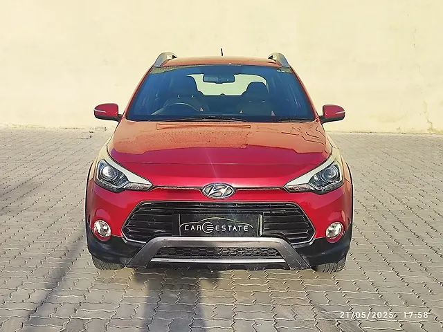 Used 2016 Hyundai i20 Active in Jaipur