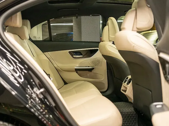 Used Mercedes-Benz C-Class C 200 in Delhi