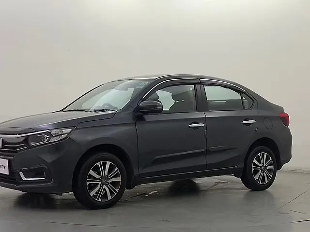 Used 2024 Honda Amaze in Delhi Used 2024 Honda Amaze in Delhi