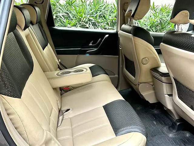 Used Mahindra XUV500 [2015-2018] W6 AT in Delhi