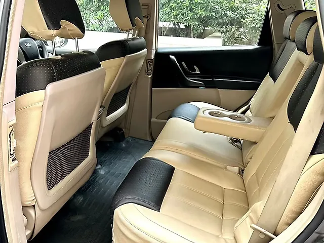 Used Mahindra XUV500 [2015-2018] W6 AT in Delhi