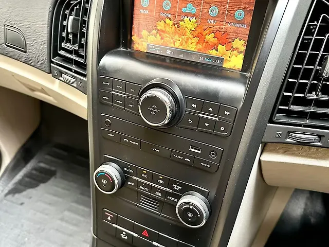 Used Mahindra XUV500 [2015-2018] W6 AT in Delhi