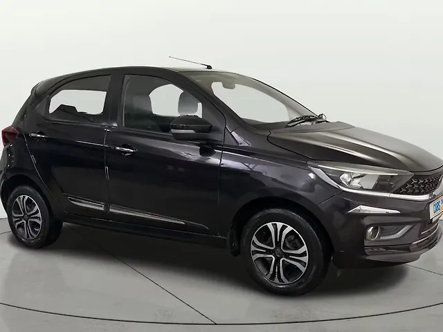 Used 2022 Tata Tiago in Delhi