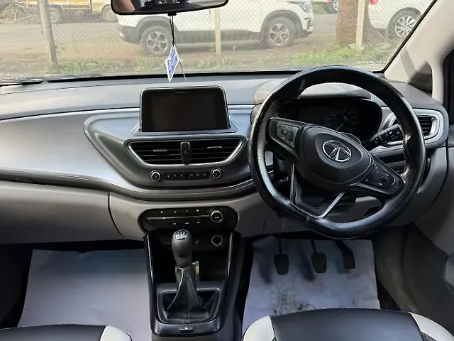 Used Tata Altroz [2020-2025] XT Petrol [2020-2023] in Nashik