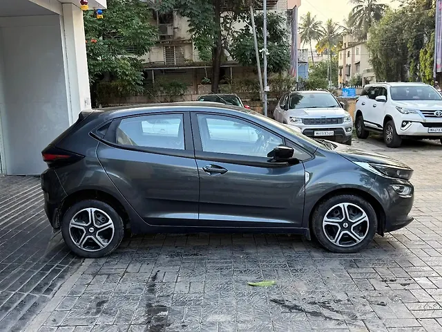 Used Tata Altroz [2020-2025] XT Petrol [2020-2023] in Nashik
