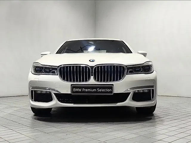 Used 2020 BMW 7-Series in Pune Used 2020 BMW 7-Series in Pune