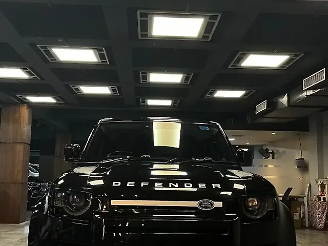 Used 2022 Land Rover Defender in Lucknow Used 2022 Land Rover Defender in Lucknow