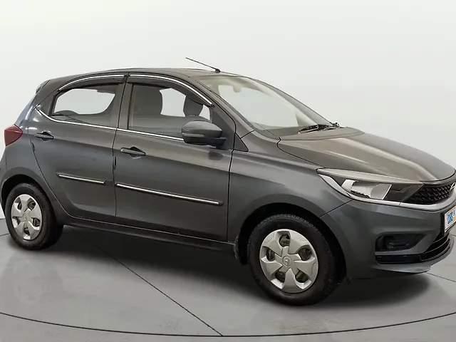 Used 2020 Tata Tiago in Delhi
