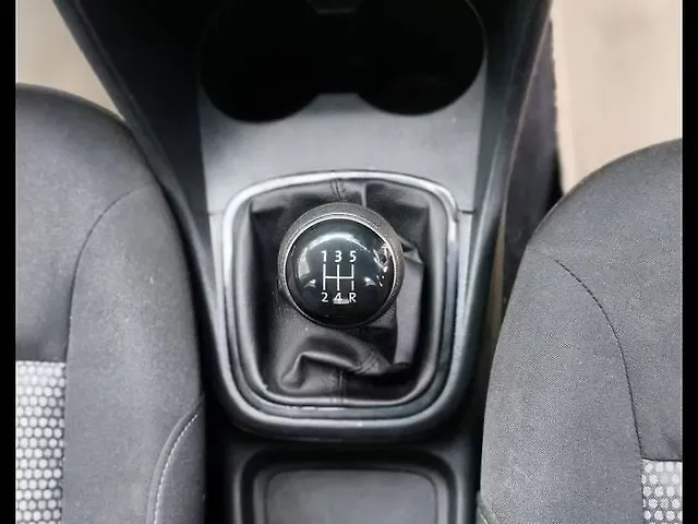 Used Volkswagen Polo Comfortline Plus 1.0L MPI in Pune