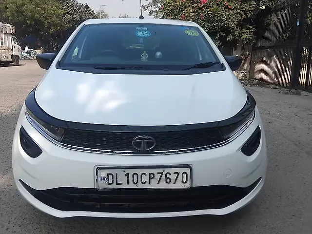 Used 2021 Tata Altroz in Delhi