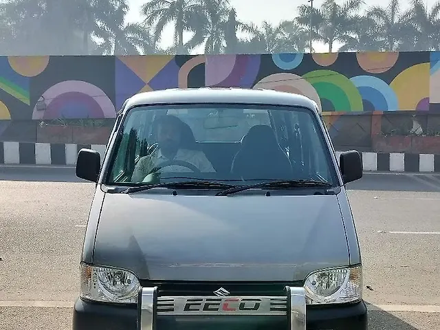 Used 2020 Maruti Suzuki Eeco in Surat