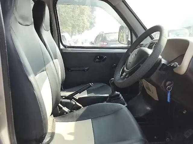 Used Maruti Suzuki Eeco [2010-2022] 5 STR [2014-2019] in Surat