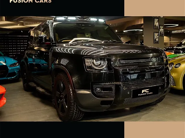 Used 2021 Land Rover Defender in Delhi Used 2021 Land Rover Defender in Delhi