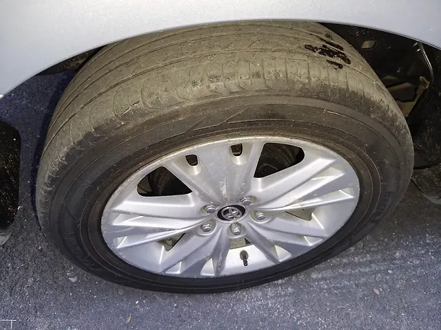 Used Toyota Innova Crysta [2016-2020] 2.8 ZX AT 7 STR [2016-2020] in Bangalore