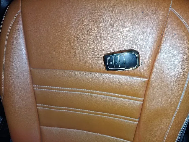 Used Toyota Innova Crysta [2016-2020] 2.4 VX 8 STR [2016-2020] in Bangalore