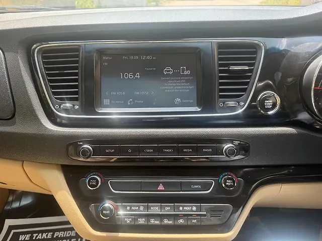 Used Kia Carnival [2020-2023] Prestige 7 STR in Delhi