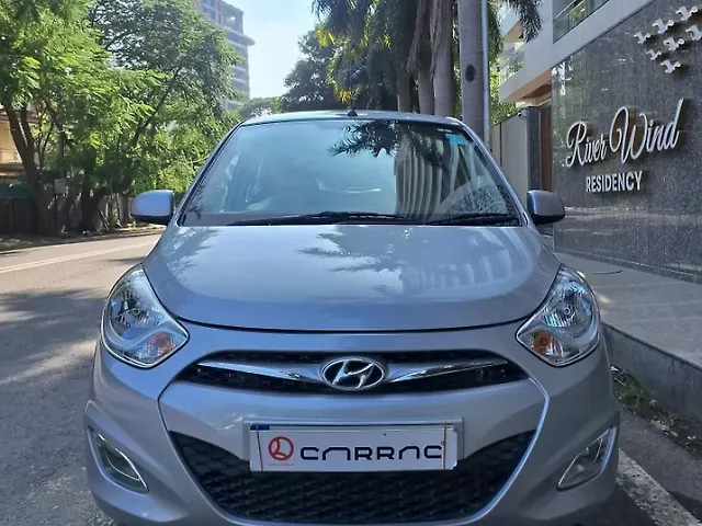 Used 2016 Hyundai i10 in Surat