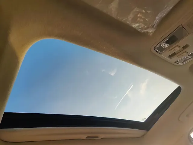 Used Kia Carens [2022-2023] Luxury Plus 1.5 Diesel AT 7 STR in Mumbai