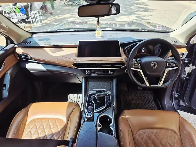 Used MG Gloster Savvy 7 STR 2.0 Twin Turbo 4WD in Mumbai