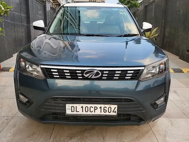 Used 2020 Mahindra XUV300 in Delhi Used 2020 Mahindra XUV300 in Delhi