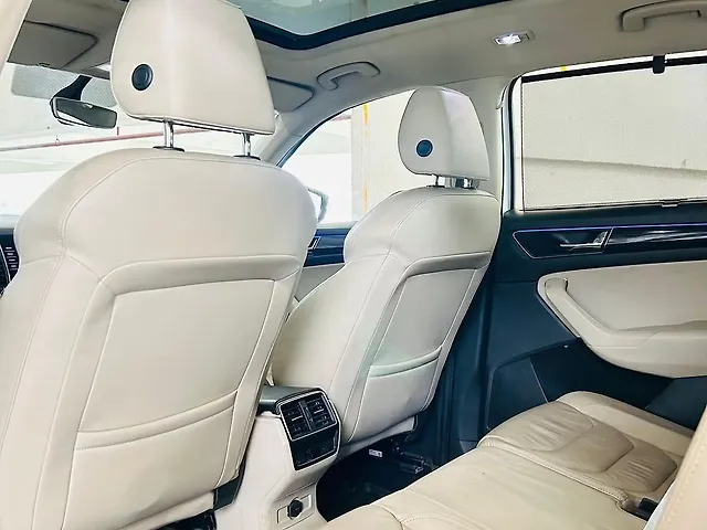 Used Skoda Kodiaq [2017-2020] Style 2.0 TDI 4x4 AT in Delhi