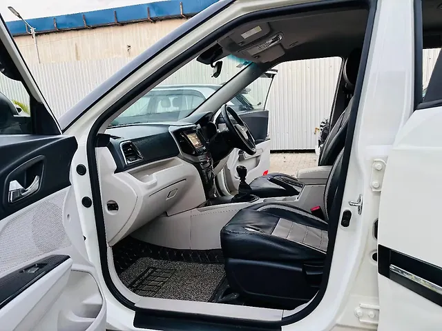 Used Mahindra XUV300 [2019-2024] W8 1.2 Petrol in Guwahati