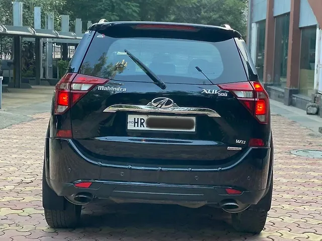 Used Mahindra XUV500 W11 AT in Delhi