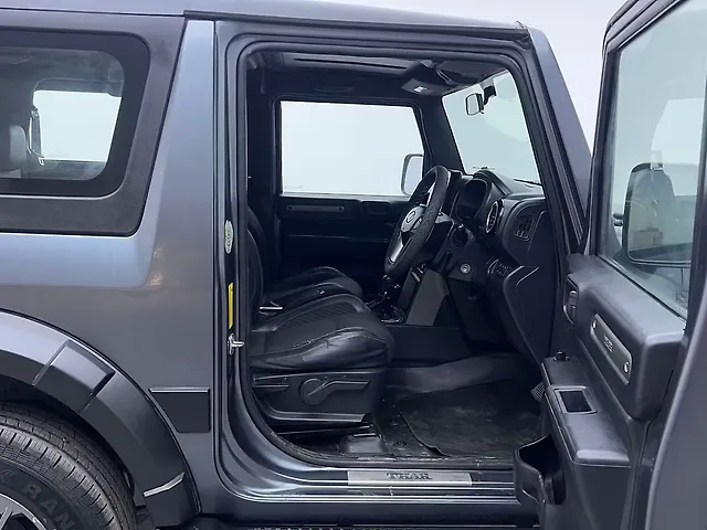 Used Mahindra Thar [2020-2025] LX Hard Top Petrol AT 4WD in Delhi