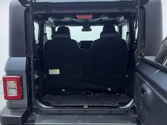 Used Mahindra Thar [2020-2025] LX Hard Top Petrol AT 4WD in Delhi