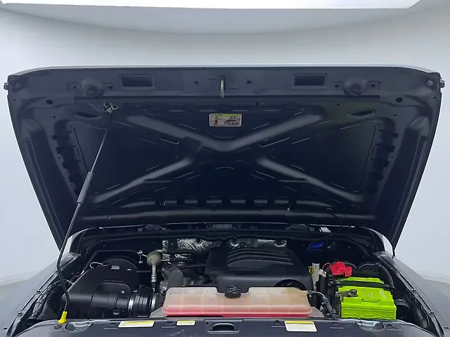 Used Mahindra Thar [2020-2025] LX Hard Top Petrol AT 4WD in Delhi