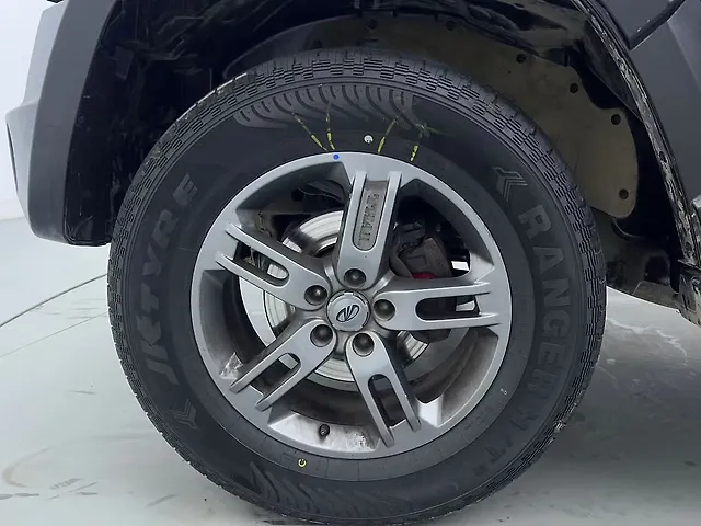 Used Mahindra Thar [2020-2025] LX Hard Top Petrol AT 4WD in Delhi