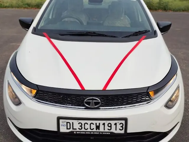 Used 2022 Tata Altroz in Delhi