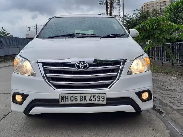 Used 2014 Toyota Innova in Mumbai Used 2014 Toyota Innova in Mumbai