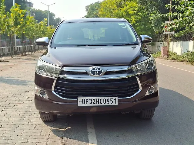 Used 2016 Toyota Innova Crysta in Kanpur Used 2016 Toyota Innova Crysta in Kanpur