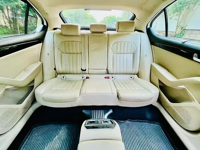 Used Skoda Superb [2016-2020] L&K TSI AT in Delhi