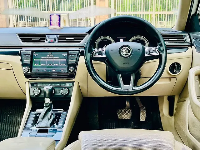 Used Skoda Superb [2016-2020] L&K TSI AT in Delhi