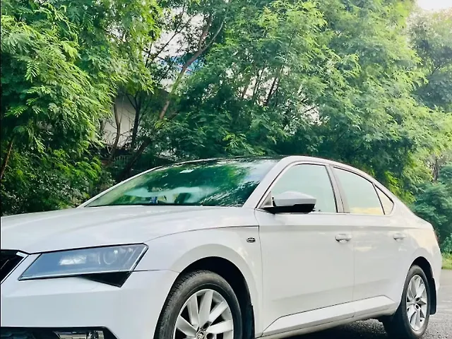 Used Skoda Superb [2016-2020] L&K TSI AT in Delhi